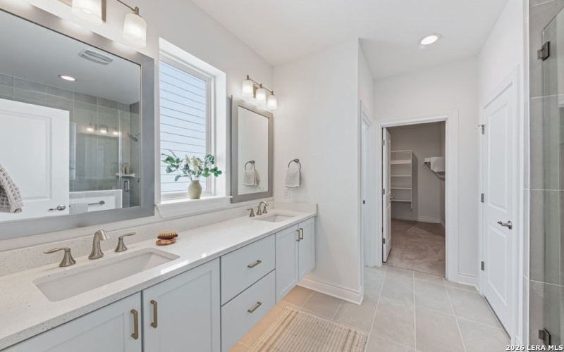 795 N Academy, New Braunfels, TX 78130, 3 Habitaciones Habitaciones , ,2 BañosBaños,Residential,En Venta,795 N Academy,0,1954731