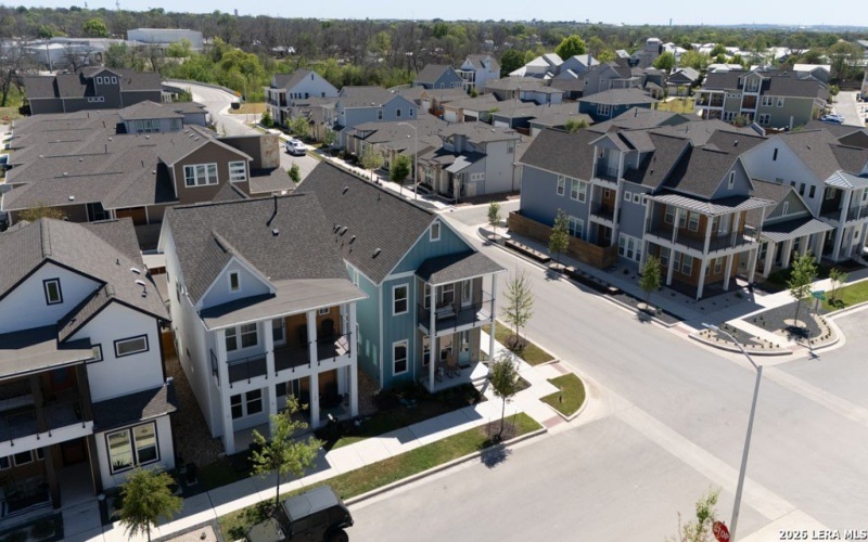 795 N Academy, New Braunfels, TX 78130, 3 Habitaciones Habitaciones , ,2 BañosBaños,Residential,En Venta,795 N Academy,0,1954731