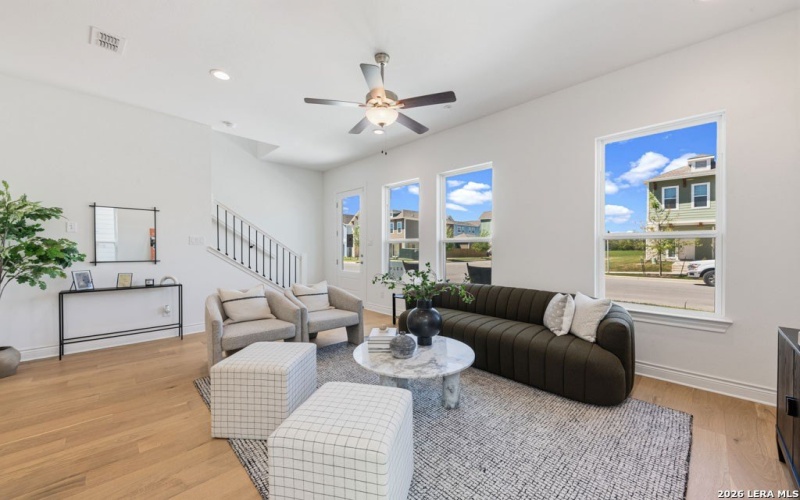 795 N Academy, New Braunfels, TX 78130, 3 Habitaciones Habitaciones , ,2 BañosBaños,Residential,En Venta,795 N Academy,0,1954731