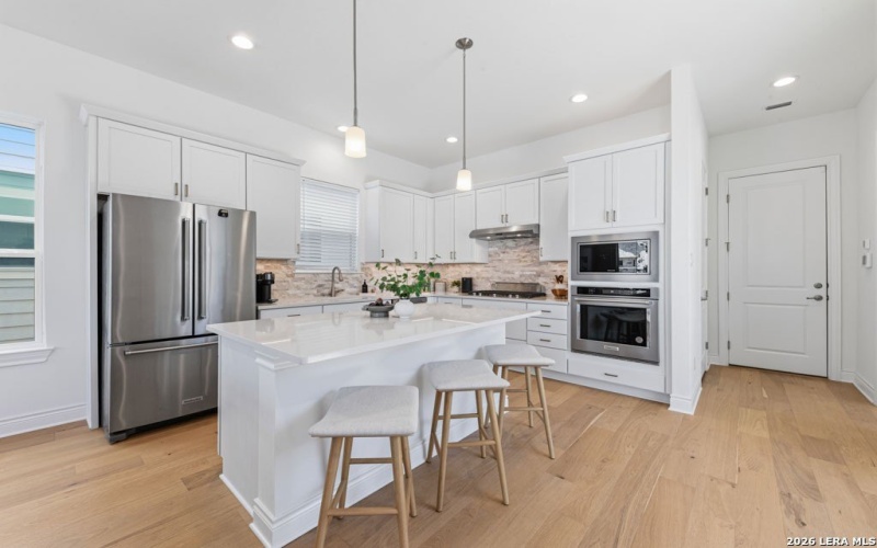 795 N Academy, New Braunfels, TX 78130, 3 Habitaciones Habitaciones , ,2 BañosBaños,Residential,En Venta,795 N Academy,0,1954731