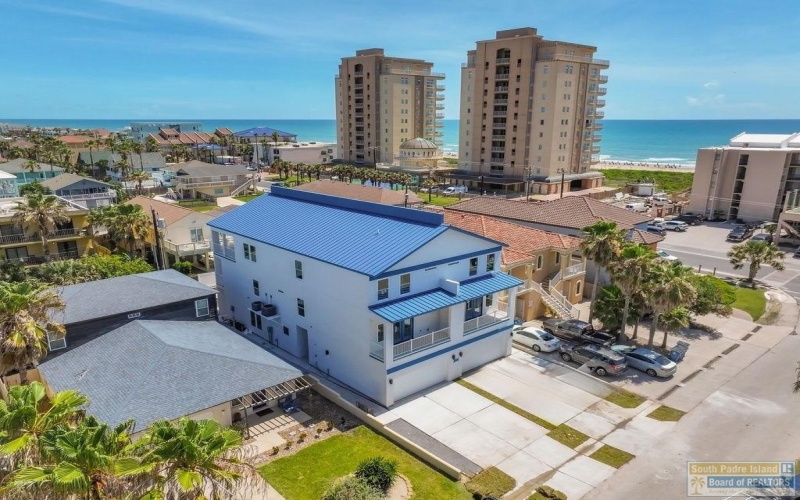 128A Saturn Lane #A, South Padre Island, TX 78597, 6 Bedrooms Bedrooms, ,6 BathroomsBathrooms,Residential,For Sale,128A Saturn Lane,0,106083