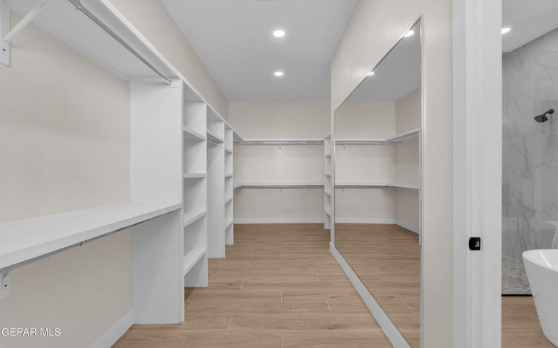 2701 BRADY Place, El Paso, TX 79935, 4 Bedrooms Bedrooms, ,3 BathroomsBathrooms,Residential,For Sale,2701 BRADY Place,0,941553