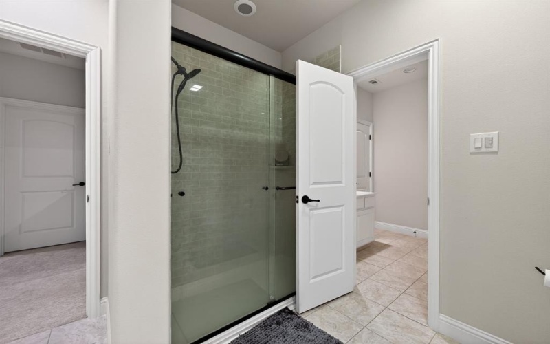 844 Lake Vista Place, Coppell, TX 75019, 3 Bedrooms Bedrooms, ,2 BathroomsBathrooms,Residential,For Sale,844 Lake Vista Place,0,21219680