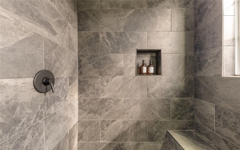 13325 Bee Street #104, Farmers Branch, TX 75234, 3 Bedrooms Bedrooms, ,3 BathroomsBathrooms,Residential,For Sale,13325 Bee Street,0,21222083