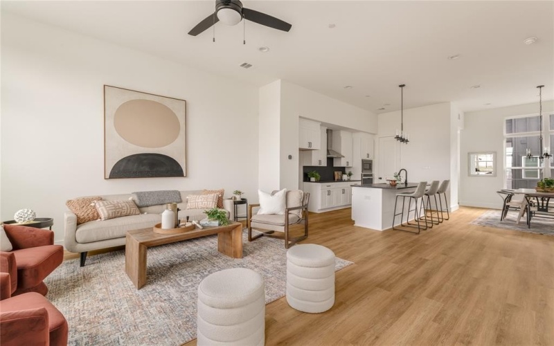 13325 Bee Street #104, Farmers Branch, TX 75234, 3 Bedrooms Bedrooms, ,3 BathroomsBathrooms,Residential,For Sale,13325 Bee Street,0,21222083