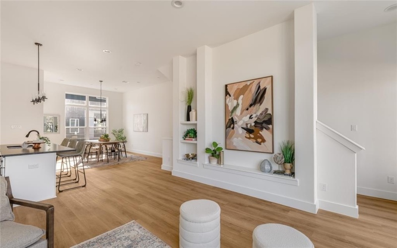 13325 Bee Street #104, Farmers Branch, TX 75234, 3 Bedrooms Bedrooms, ,3 BathroomsBathrooms,Residential,For Sale,13325 Bee Street,0,21222083