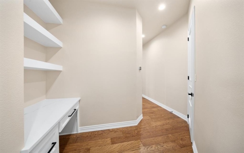 1341 Greycrest Terrace, Midlothian, TX 76065, 4 Bedrooms Bedrooms, ,6 BathroomsBathrooms,Residential,For Sale,1341 Greycrest Terrace,0,21223486