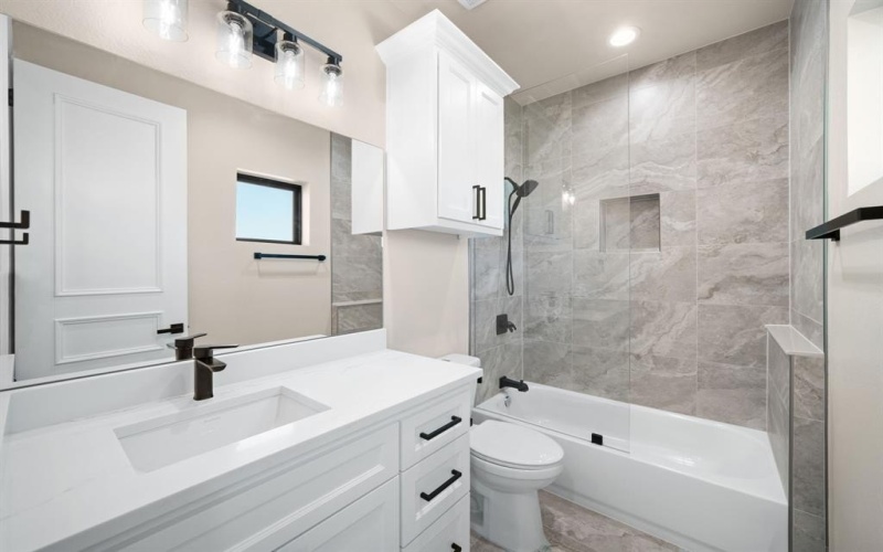 1341 Greycrest Terrace, Midlothian, TX 76065, 4 Bedrooms Bedrooms, ,6 BathroomsBathrooms,Residential,For Sale,1341 Greycrest Terrace,0,21223486