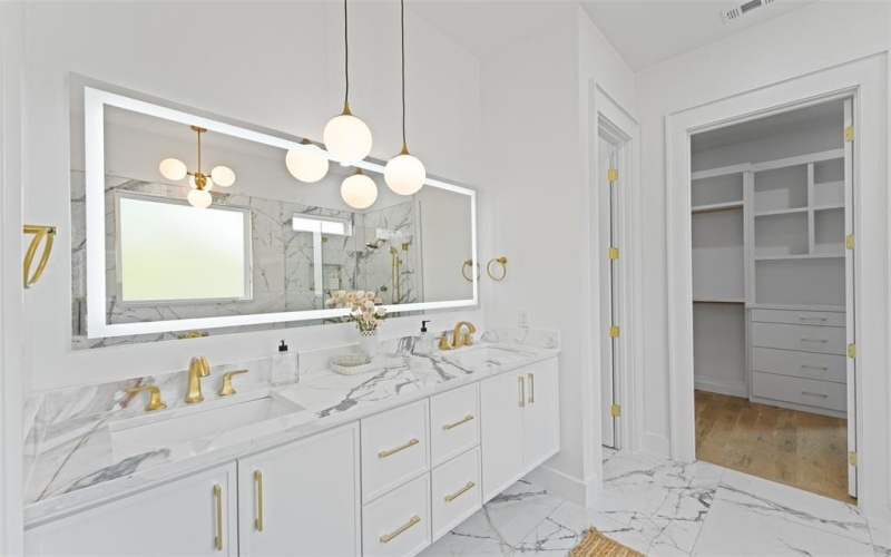 1000 Bluebonnet Ridge, Weatherford, TX 76087, 5 Bedrooms Bedrooms, ,3 BathroomsBathrooms,Residential,For Sale,1000 Bluebonnet Ridge,0,21223822