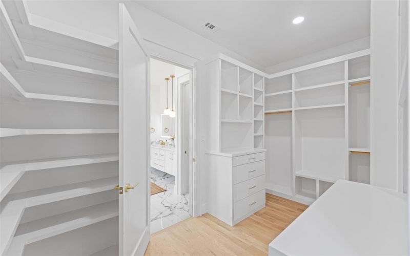 1000 Bluebonnet Ridge, Weatherford, TX 76087, 5 Bedrooms Bedrooms, ,3 BathroomsBathrooms,Residential,For Sale,1000 Bluebonnet Ridge,0,21223822