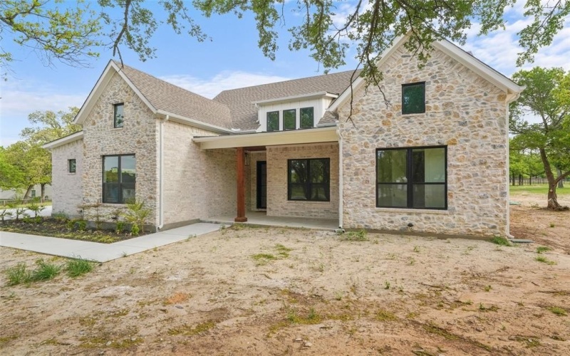 1000 Bluebonnet Ridge, Weatherford, TX 76087, 5 Bedrooms Bedrooms, ,3 BathroomsBathrooms,Residential,For Sale,1000 Bluebonnet Ridge,0,21223822