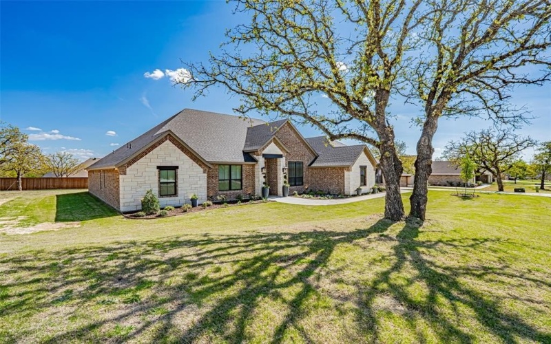 170 Tennessee Drive, Stephenville, TX 76401, 4 Bedrooms Bedrooms, ,3 BathroomsBathrooms,Residential,For Sale,170 Tennessee Drive,0,21224536