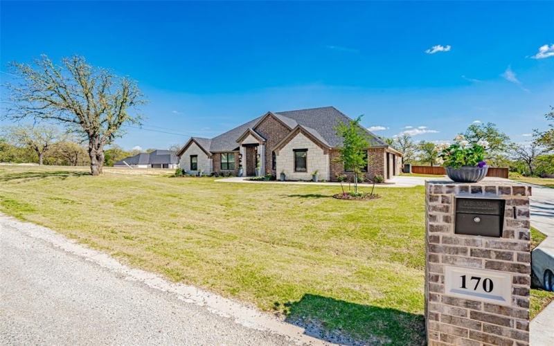 170 Tennessee Drive, Stephenville, TX 76401, 4 Bedrooms Bedrooms, ,3 BathroomsBathrooms,Residential,For Sale,170 Tennessee Drive,0,21224536
