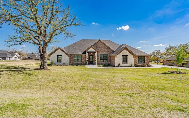 170 Tennessee Drive, Stephenville, TX 76401, 4 Bedrooms Bedrooms, ,3 BathroomsBathrooms,Residential,For Sale,170 Tennessee Drive,0,21224536
