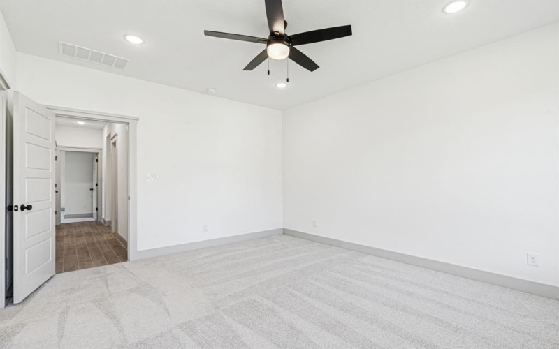 5012 Elizabeth Street, Granbury, TX 76048, 4 Bedrooms Bedrooms, ,2 BathroomsBathrooms,Residential,For Sale,5012 Elizabeth Street,0,21228555