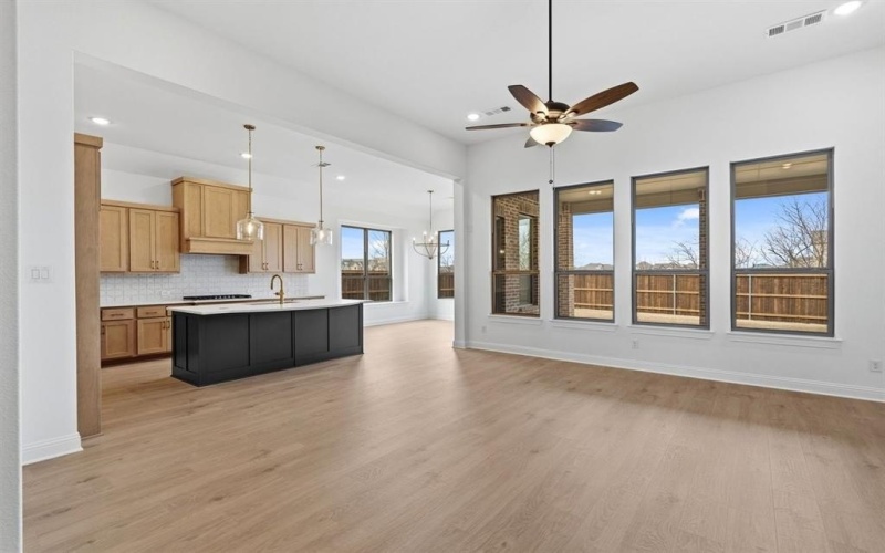 2611 Brazos Drive Drive, Mansfield, TX 76063, 4 Bedrooms Bedrooms, ,2 BathroomsBathrooms,Residential,For Sale,2611 Brazos Drive Drive,0,21228556