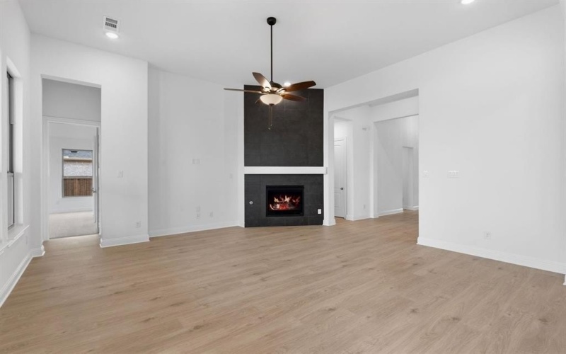 2611 Brazos Drive Drive, Mansfield, TX 76063, 4 Bedrooms Bedrooms, ,2 BathroomsBathrooms,Residential,For Sale,2611 Brazos Drive Drive,0,21228556