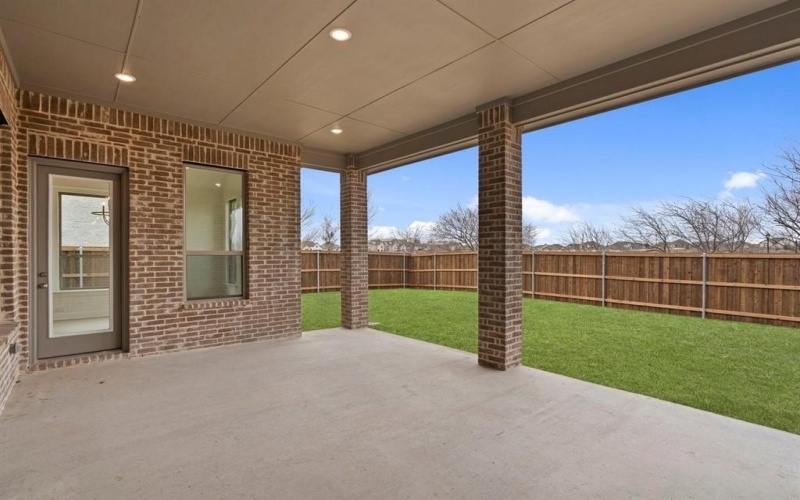 2611 Brazos Drive Drive, Mansfield, TX 76063, 4 Bedrooms Bedrooms, ,2 BathroomsBathrooms,Residential,For Sale,2611 Brazos Drive Drive,0,21228556