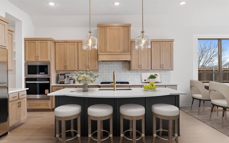 2611 Brazos Drive Drive, Mansfield, TX 76063, 4 Bedrooms Bedrooms, ,2 BathroomsBathrooms,Residential,For Sale,2611 Brazos Drive Drive,0,21228556