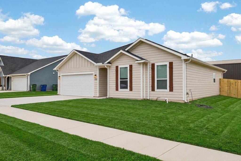 410 Church Street, Whitesboro, TX 76273, 3 Habitaciones Habitaciones , ,2 BañosBaños,Residential,En Venta,410 Church Street,0,21228841