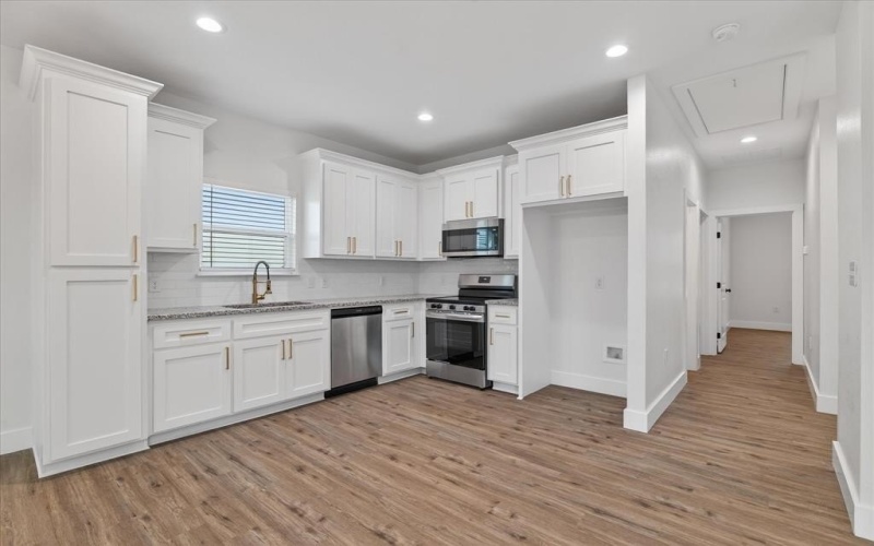 410 Church Street, Whitesboro, TX 76273, 3 Habitaciones Habitaciones , ,2 BañosBaños,Residential,En Venta,410 Church Street,0,21228841