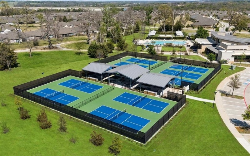 329 Snowbird Way, McKinney, TX 75071, 2 Bedrooms Bedrooms, ,2 BathroomsBathrooms,Residential,For Sale,329 Snowbird Way,0,21228426