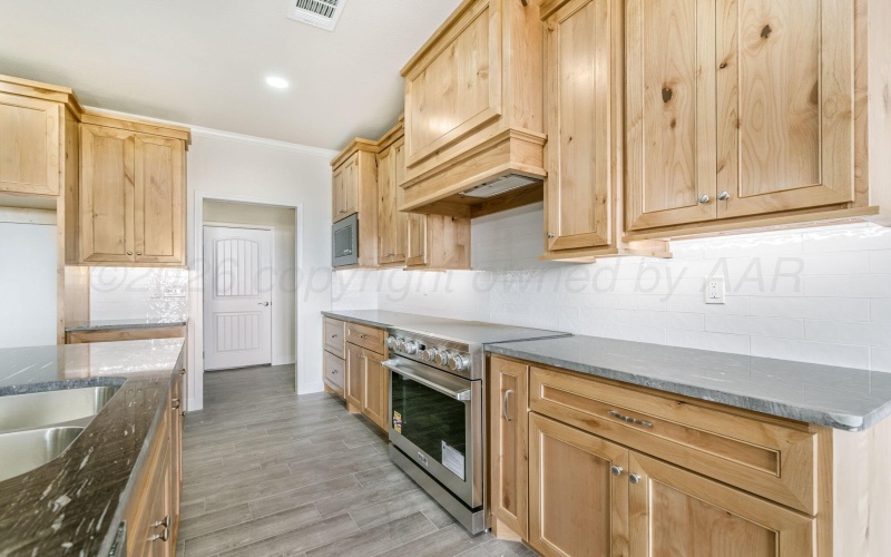 2101 Paige Lane, Amarillo, TX 79124, 3 Bedrooms Bedrooms, ,2 BathroomsBathrooms,Residential,For Sale,2101 Paige Lane,0,26-2817