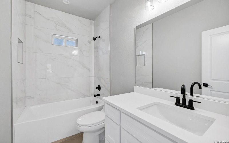 23206 Silver Chalice, Elmendorf, TX 78112, 3 Bedrooms Bedrooms, ,2 BathroomsBathrooms,Residential,For Sale,23206 Silver Chalice,0,1955105