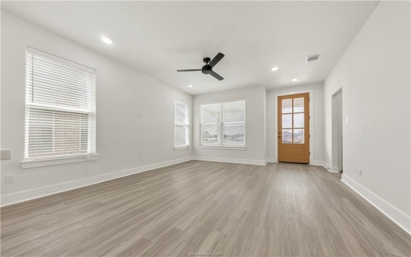 877 Double Mountain Road, College Station, TX 77845, 3 Bedrooms Bedrooms, ,2 BathroomsBathrooms,Residential,For Sale,877 Double Mountain Road,0,26003249