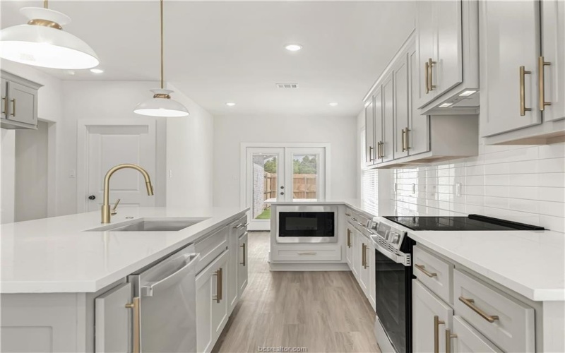 877 Double Mountain Road, College Station, TX 77845, 3 Bedrooms Bedrooms, ,2 BathroomsBathrooms,Residential,For Sale,877 Double Mountain Road,0,26003249