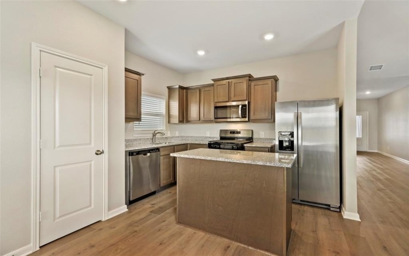 207 Southgate Drive, Terrell, TX 75160, 3 Bedrooms Bedrooms, ,2 BathroomsBathrooms,Residential,For Sale,207 Southgate Drive,0,21191799