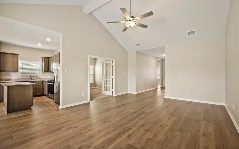 207 Southgate Drive, Terrell, TX 75160, 3 Bedrooms Bedrooms, ,2 BathroomsBathrooms,Residential,For Sale,207 Southgate Drive,0,21191799