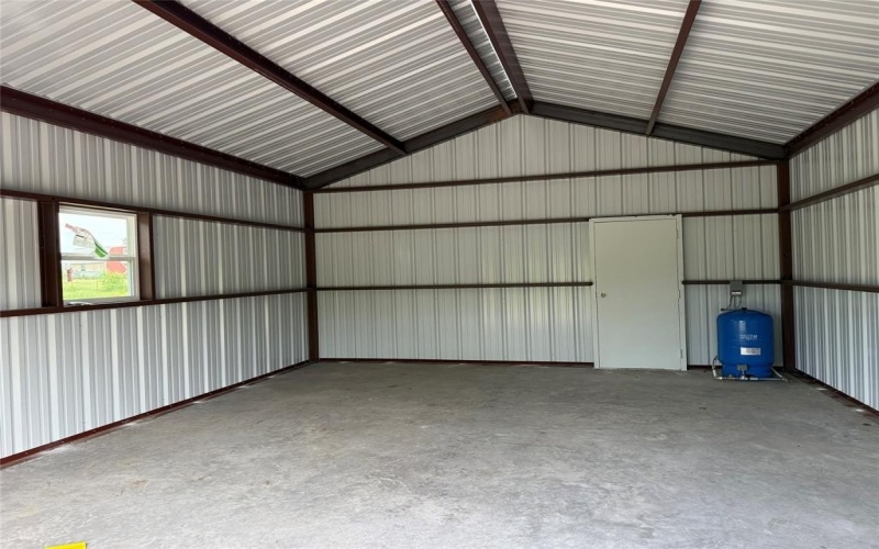 163 Red Fox Court, Weatherford, TX 76088, 4 Bedrooms Bedrooms, ,2 BathroomsBathrooms,Residential,For Sale,163 Red Fox Court,0,21229194