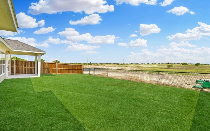 4000-4002 Lecroy Court, Midlothian, TX 76065, 8 Bedrooms Bedrooms, ,5 BathroomsBathrooms,Residential Multi Family,For Sale,4000-4002 Lecroy Court,0,21229196