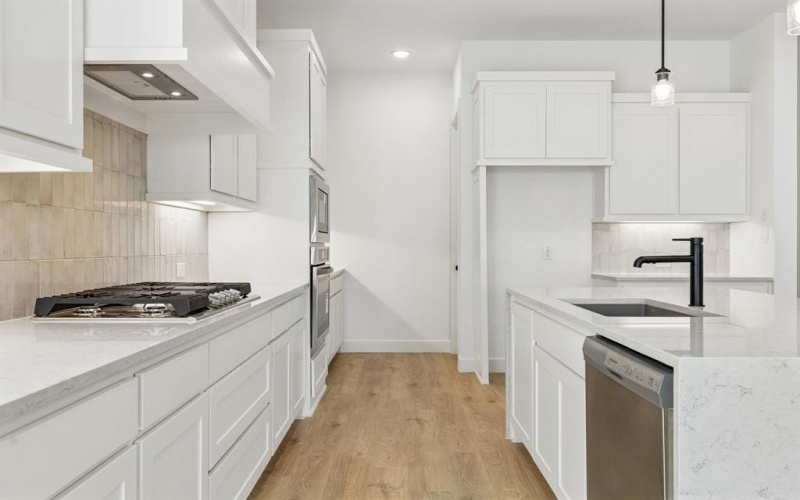 15852 Amber Street, Frisco, TX 75033, 4 Bedrooms Bedrooms, ,5 BathroomsBathrooms,Residential,For Sale,15852 Amber Street,0,21229201