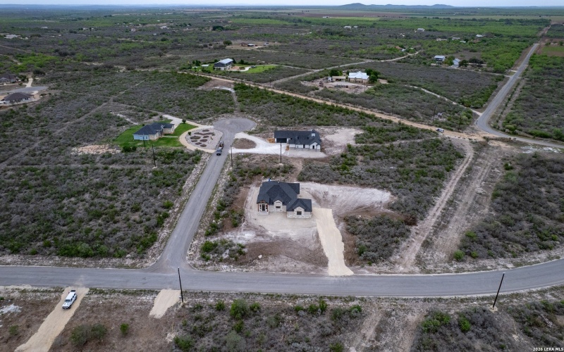 22 Greystone Hills Circle, Uvalde, TX 78801, 4 Bedrooms Bedrooms, ,5 BathroomsBathrooms,Residential,For Sale,22 Greystone Hills Circle,0,1955127