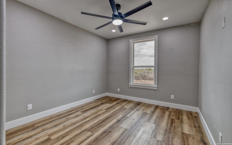 22 Greystone Hills Circle, Uvalde, TX 78801, 4 Bedrooms Bedrooms, ,5 BathroomsBathrooms,Residential,For Sale,22 Greystone Hills Circle,0,1955127