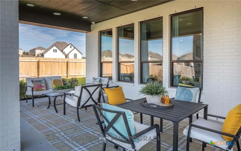 807 Fort Stockton, San Antonio, TX 78245, 4 Bedrooms Bedrooms, ,5 BathroomsBathrooms,Residential,For Sale,807 Fort Stockton,0,603001