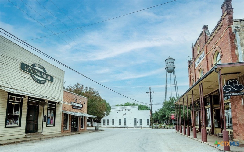 5503 EULA Lane, New Braunfels, TX 78130, 4 Bedrooms Bedrooms, ,2 BathroomsBathrooms,Residential,For Sale,5503 EULA Lane,0,609657