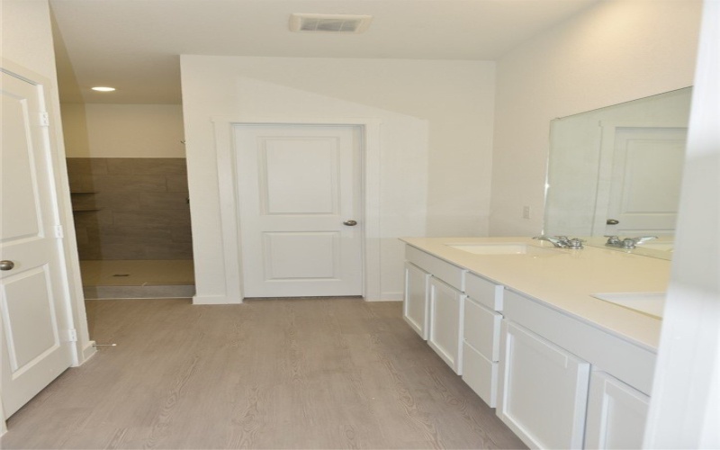 2826 Westeros, Corpus Christi, TX 78415, 4 Bedrooms Bedrooms, ,3 BathroomsBathrooms,Residential,For Sale,2826 Westeros,0,474253