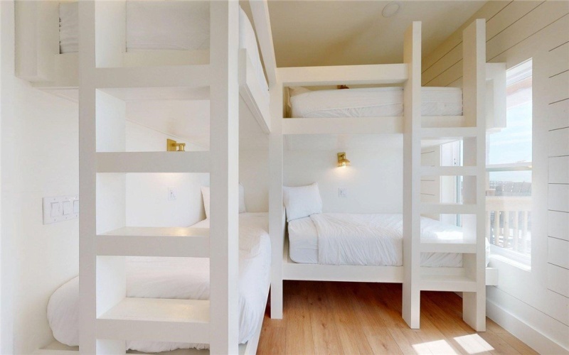 1224 On The Beach Road N, Port Aransas, TX 78373, 5 Bedrooms Bedrooms, ,3 BathroomsBathrooms,Residential,For Sale,1224 On The Beach Road N,0,474431