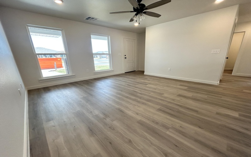 13822 Fremont Avenue, Lubbock, TX 79423, 3 Bedrooms Bedrooms, ,2 BathroomsBathrooms,Residential,For Sale,13822 Fremont Avenue,0,202604423