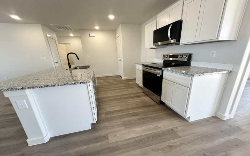 13822 Fremont Avenue, Lubbock, TX 79423, 3 Bedrooms Bedrooms, ,2 BathroomsBathrooms,Residential,For Sale,13822 Fremont Avenue,0,202604423