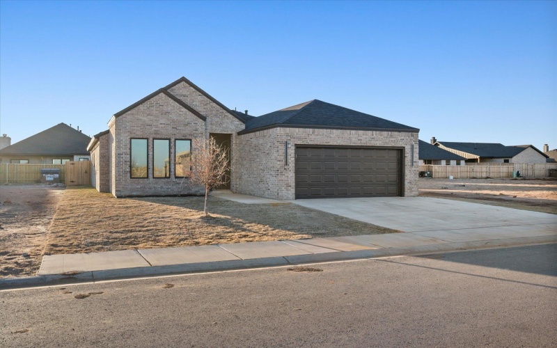 1415 Farmhouse Avenue, Wolfforth, TX 79382, 3 Bedrooms Bedrooms, ,2 BathroomsBathrooms,Residential,For Sale,1415 Farmhouse Avenue,0,202604448