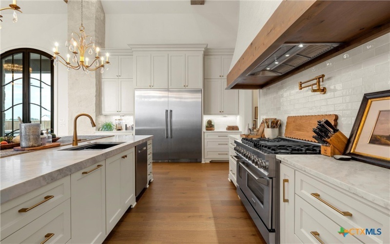 117 Iris Street, Lorena, TX 76655, 4 Bedrooms Bedrooms, ,5 BathroomsBathrooms,Residential,For Sale,117 Iris Street,0,609760