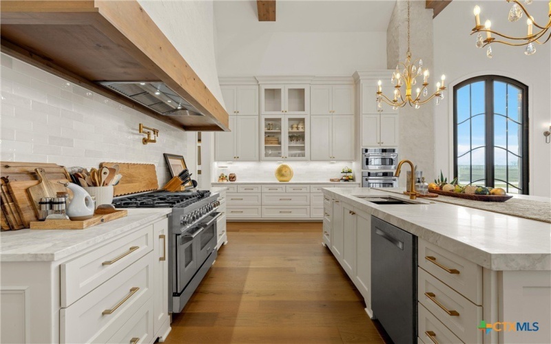 117 Iris Street, Lorena, TX 76655, 4 Bedrooms Bedrooms, ,5 BathroomsBathrooms,Residential,For Sale,117 Iris Street,0,609760