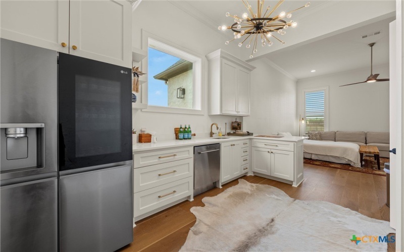 117 Iris Street, Lorena, TX 76655, 4 Bedrooms Bedrooms, ,5 BathroomsBathrooms,Residential,For Sale,117 Iris Street,0,609760