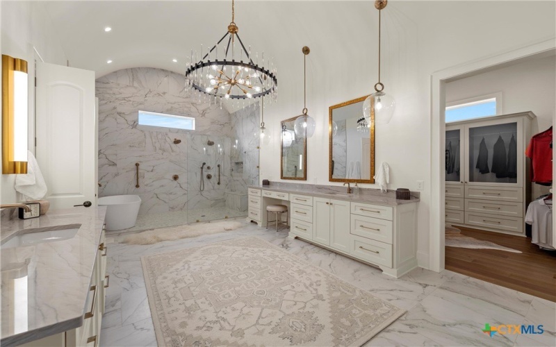 117 Iris Street, Lorena, TX 76655, 4 Bedrooms Bedrooms, ,5 BathroomsBathrooms,Residential,For Sale,117 Iris Street,0,609760