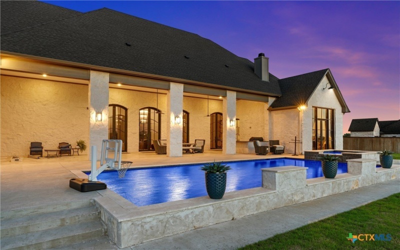 117 Iris Street, Lorena, TX 76655, 4 Bedrooms Bedrooms, ,5 BathroomsBathrooms,Residential,For Sale,117 Iris Street,0,609760