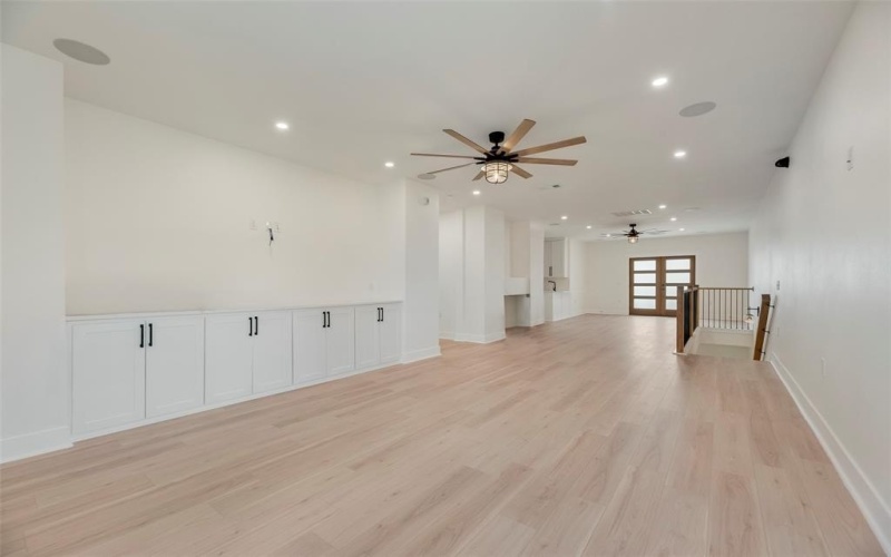 1206 Vermont Avenue, Dallas, TX 75216, 4 Bedrooms Bedrooms, ,3 BathroomsBathrooms,Residential,For Sale,1206 Vermont Avenue,0,21088516